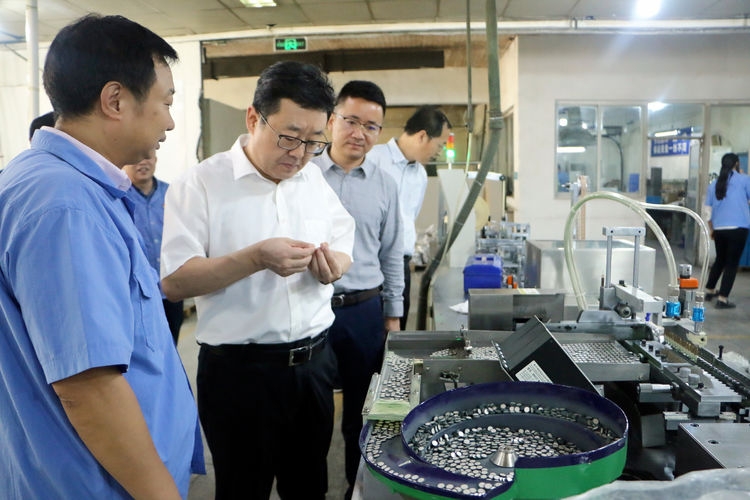 集團安全生產(chǎn)百日行動督導組到西無二集團、汽車工業(yè)公司督導檢查